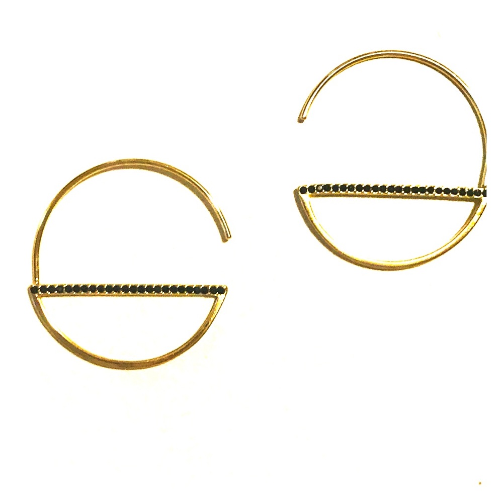 💫🌟 Gold tone bar hoop earrings 🌟💫